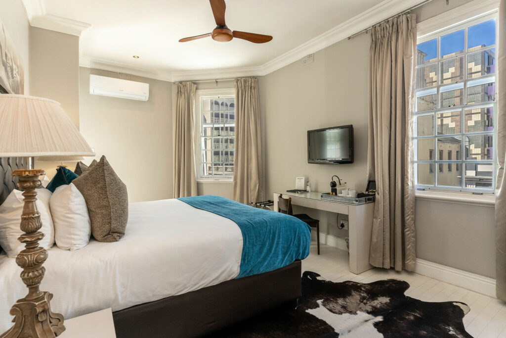 Rooms Apartments Cape Town CBD Hotel